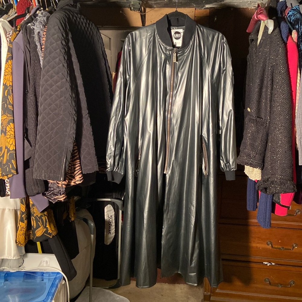 Totes Vintage Grey rain jacket “full length”.